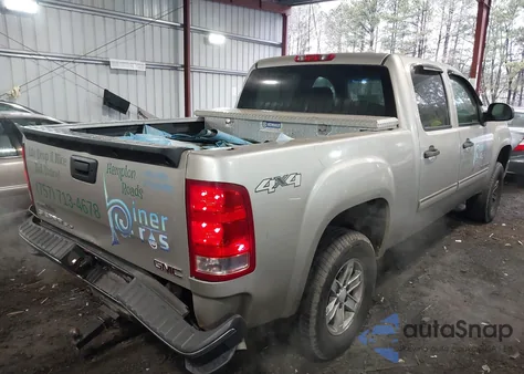 2009 GMC Sierra 1500 Sle z USA, uszkodzony, nr VIN 3GTEK233X9G138218